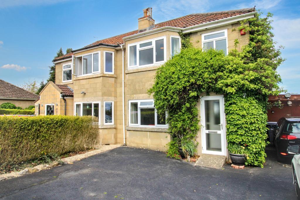 Longsplatt, Kingsdown, Corsham, SN13 8DF